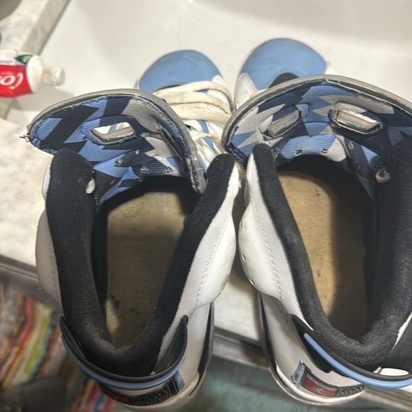 Jordan retro 6 shoes main image 8
